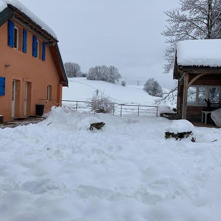 Bed and Breakfast Le Moulin Des Oyes Censeau Exterior foto